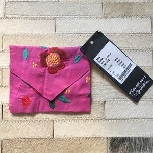 Fabric Coin Purse with floral embroidery